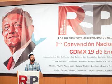 Otra vez Elba Esther va por un partido