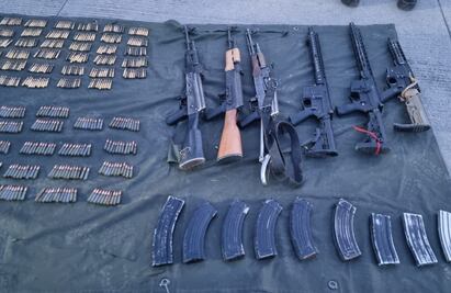 Escondidas entre la maleza: GN da con armas y cartuchos presuntamente del crimen organizado en Zacatecas