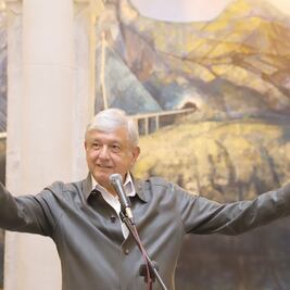 AMLO: interés nacional prevalecerá en el NAIM 