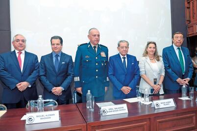 Base de Santa Lucía, la que quiere AMLO para aeropuerto, legado de Miguel Alemán