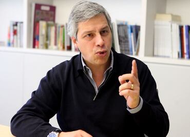 Críticos del populismo padecen de las calumnias de AMLO, afirma Claudio X. González