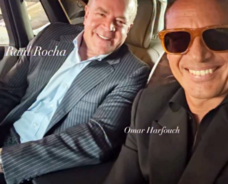 Raúl Rocha Cantú, presidente de Miss Universo, & Omar Harfouch, músico franco-libanés.
Fotos: Instagram, vía @raulrocha777 & @omarharfouch