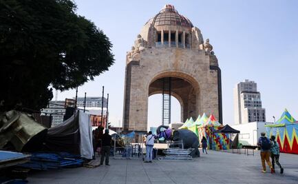 Todo listo en el Monumento a la Revolución para recibir a Los Reyes Magos y a Santa Claus; también hay juegos mecánicos