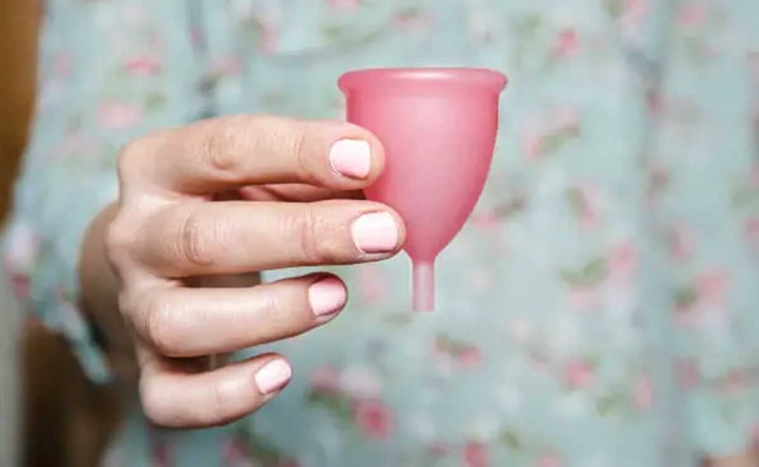 Copa menstrual entre las opciones como uno de los mejores productos sustentables para la menstruación. Foto: Pixabay