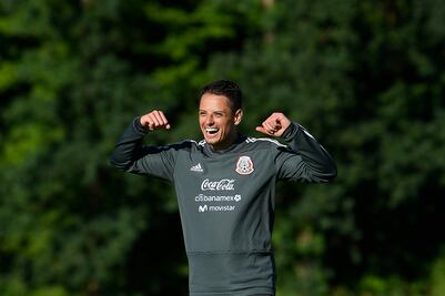 La extraña razón del Facebook Live del Chicharito