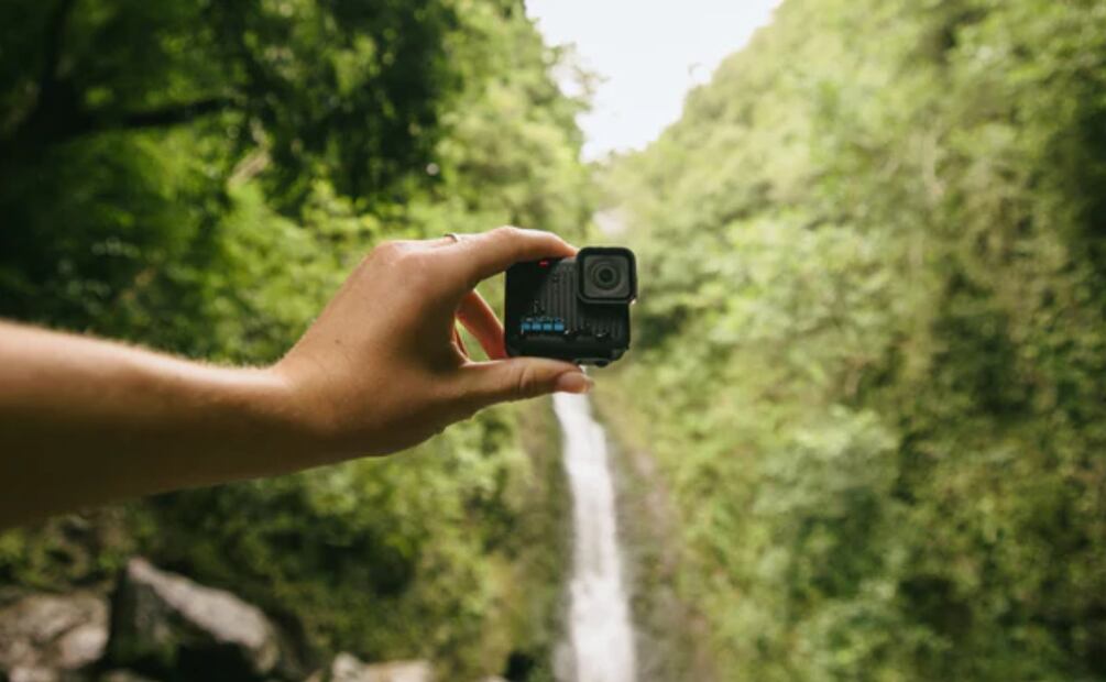 5 gadgets indispensables para viajar en verano. Imagen: GoPro