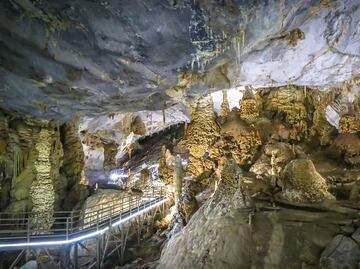 Así son las Grutas de Bustamante en Nuevo León