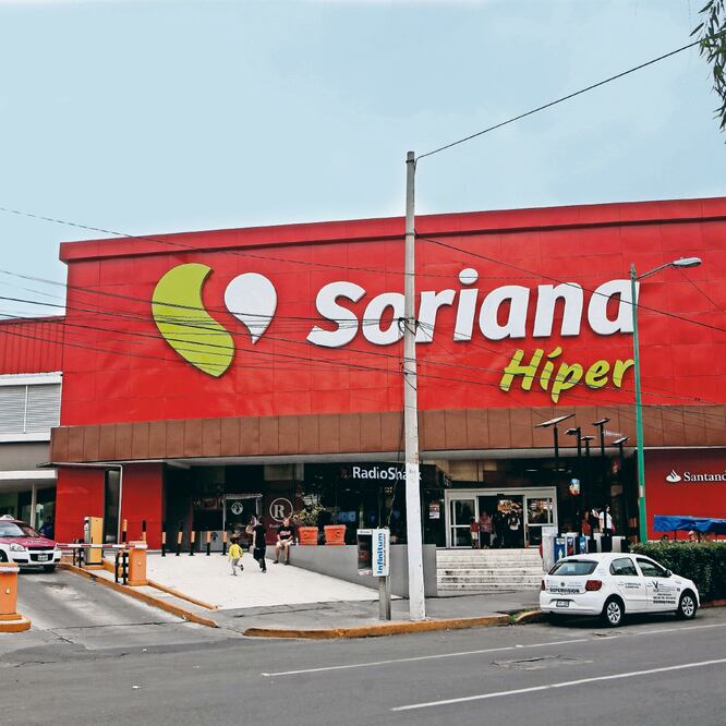 Obligación. Cofece condicionó a Soriana a vender cierto número de tiendas que adquirió de Comercial Mexicana para evitar concentraciones. (ARCHIVO EL UNIVERSAL)