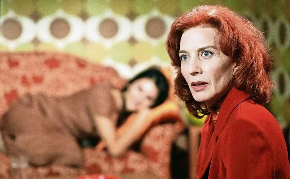 En Todo sobre mi madre, Marisa hizo el papel de Huma Rojo, una renombrada actriz que interpreta Un tranvía llamado deseo. Foto: Warner