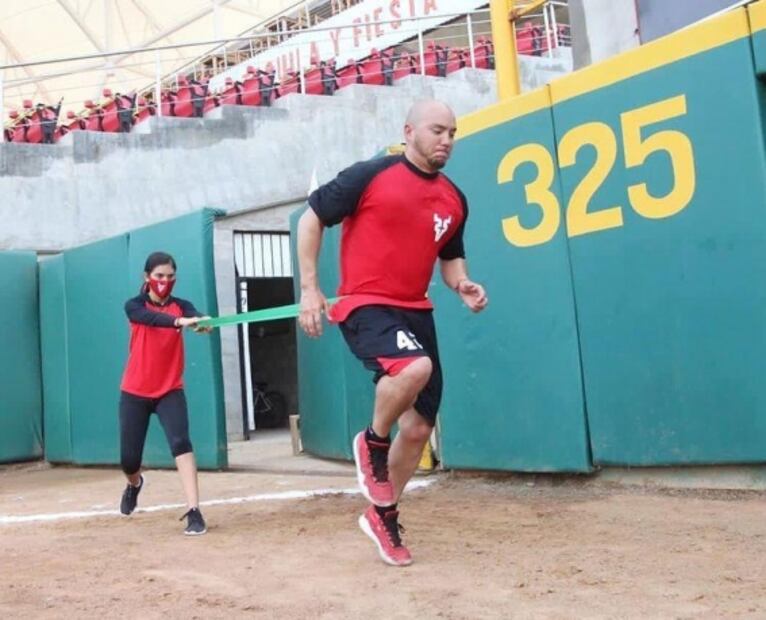 Se abren paso mujeres, en la Liga Mexicana de Beisbol