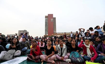 UNAM se deslinda de la escuela de Gloria Contreras