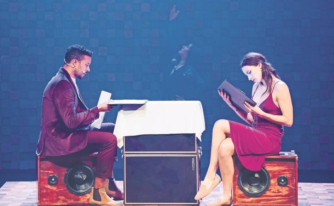 Una pareja cuenta su vida con canciones. Foto: Producción siete veces adiós