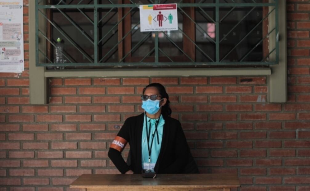 Covid-19: El coronavirus se reduce en un 40% con ventanas abiertas, afirma estudio