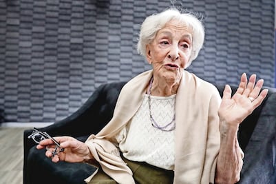 “El poema pide el borrador, la tranquilidad y la vuelta” 