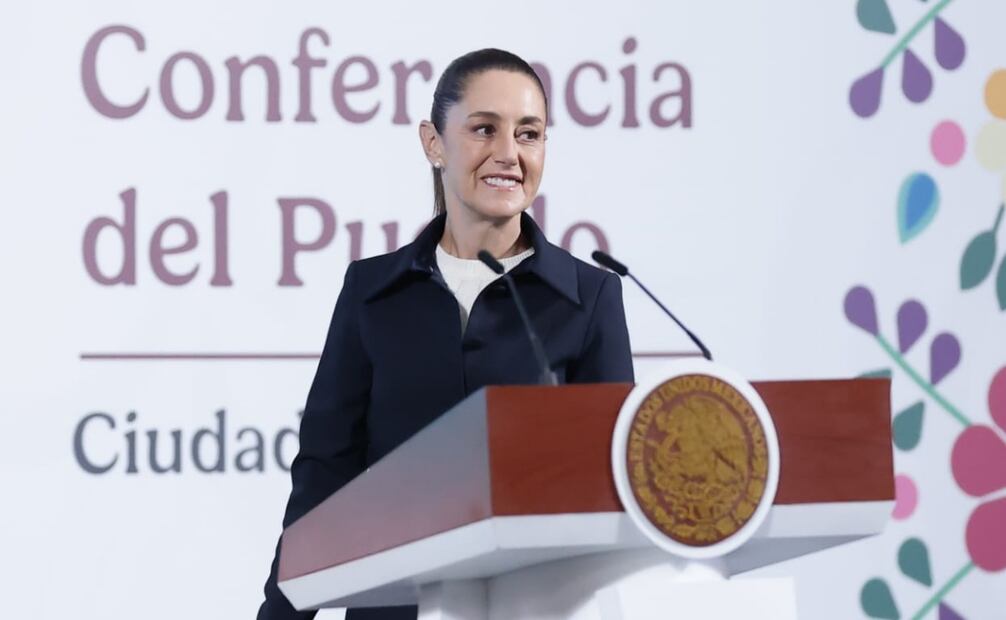 Luego que reapareció el expresidente Enrique Peña Nieto en un documental sobre el Nuevo Aeropuerto Internacional de México (NAIM), cancelado durante el mandato de Andrés Manuel López Obrador, la presidenta Claudia Sheinbaum destacó que es muy pronto para saber qué intención tiene, y que más allá de los malos manejos es que el aeropuerto se quería construir en un lugar con hundimientos. Foto: Fernanda Rojas / EL UNIVERSAL