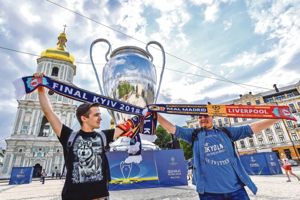 En Kiev, todo está listo para el gran duelo. Foto: EFE
