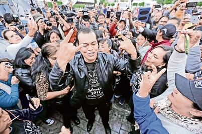 Zepeda levanta la mano para la Presidencia en 2018