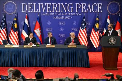 Donald Trump asiste a firma de paz entre Camboya y Tailandia;  "logramos algo que muchos decían que era imposible”, dice