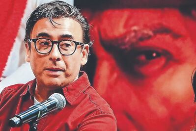 Adal Ramones es un freak