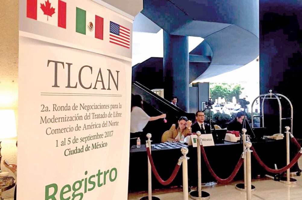 En la segunda ronda de renegociación del TLCAN, que se lleva a cabo en la Ciudad de México, hasta el próximo lunes se instalará la mesa de trabajo para discutir las reglas de origen (MIGUEL PALLARES. EL UNIVERSAL)