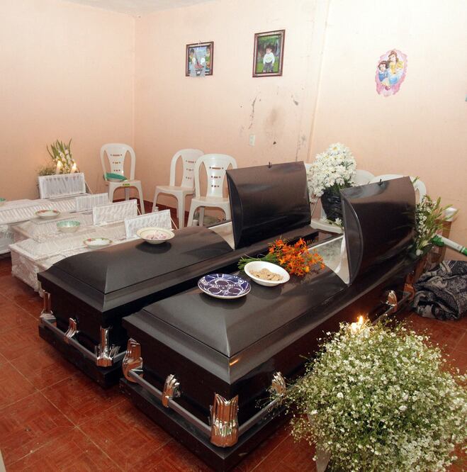 El número de víctimas en Puebla sigue al alza con 35 fallecidos (EFE/Alex Cortés)