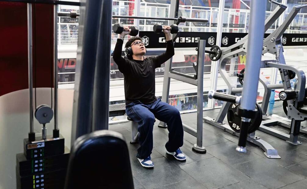 La desmotivación es multifactorial, por ejemplo, sentirse inseguro al acudir por primera vez al gym. Foto: Carlos Mejía / EL UNIVERSAL