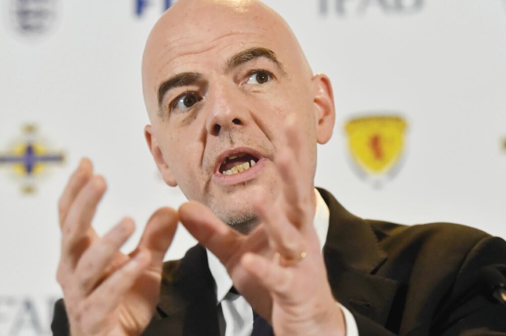 Gianni Infantino espera poder crear una FIFA reformada y mejorada (HANNAH MCKAY. REUTERS)