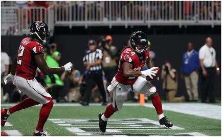 Falcons-Lions, plato fuerte