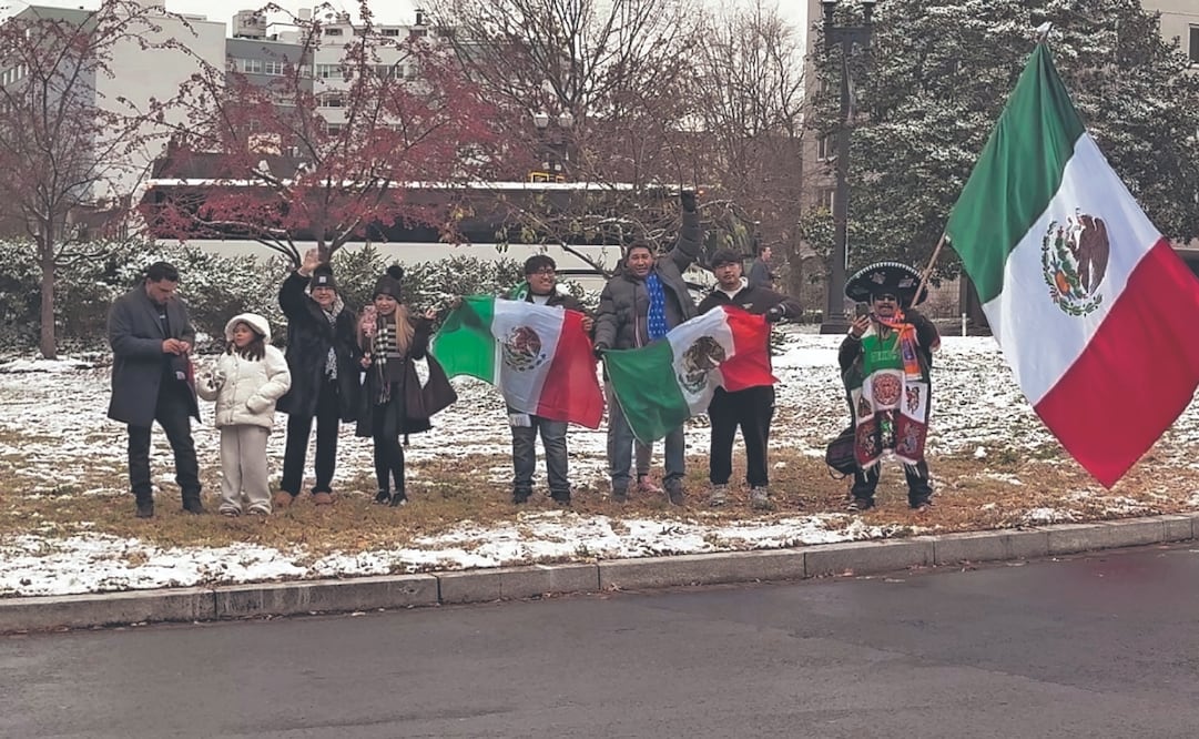 La comunidad mexicana en Washington comparte información sobre cómo actuar ante una detención y confía en que la presión social pueda frenar las redadas. Fotos. de Salvador Corona. El Universal