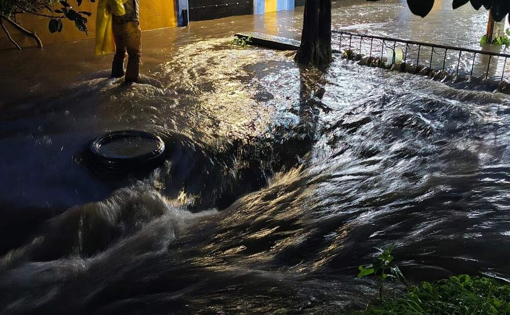 Así lucen las calles del en varios puntos del Edomex por las inundadas de hoy (12/06/2025). Foto: Especial