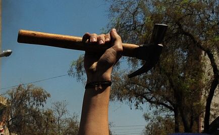 Capturan a joven que agredió a sus compañeros en preparatoria de Guadalajara; los atacó con un martillo
