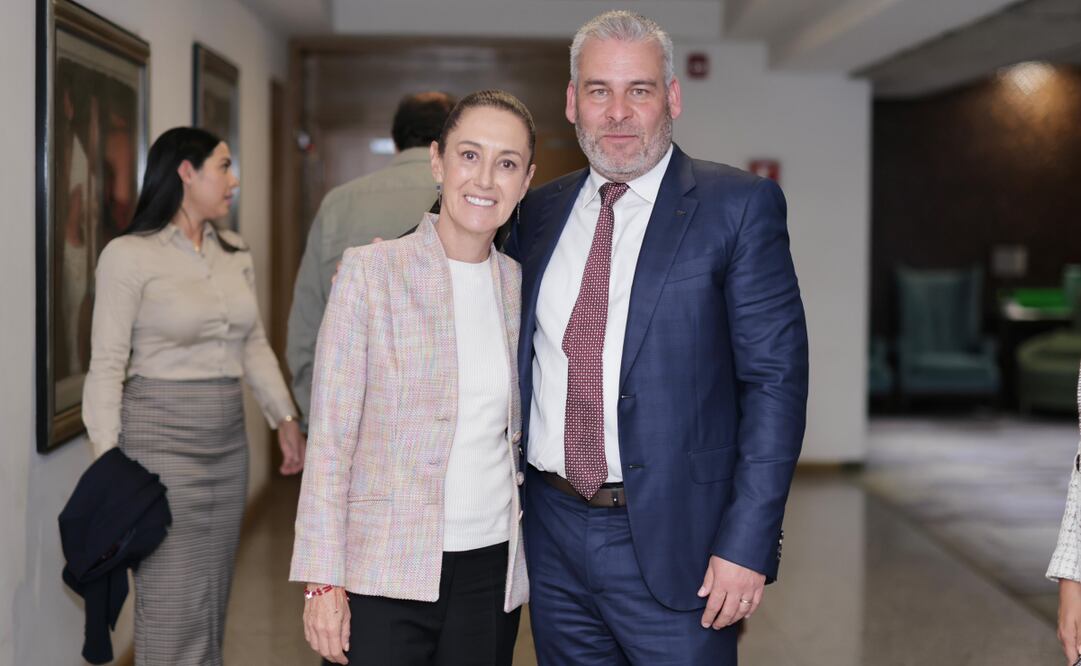 El gobernador Alfredo Ramírez Bedolla, se reunió con la presidenta virtual electa Claudia Sheinbaum Pardo a quien le presentó varios proyectos en beneficio de la entidad. Foto: Especiales