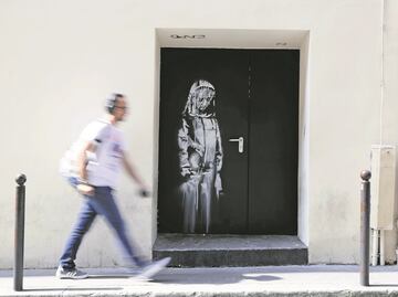 Banksy ofrece su ayuda para salvar las bibliotecas de Bristol