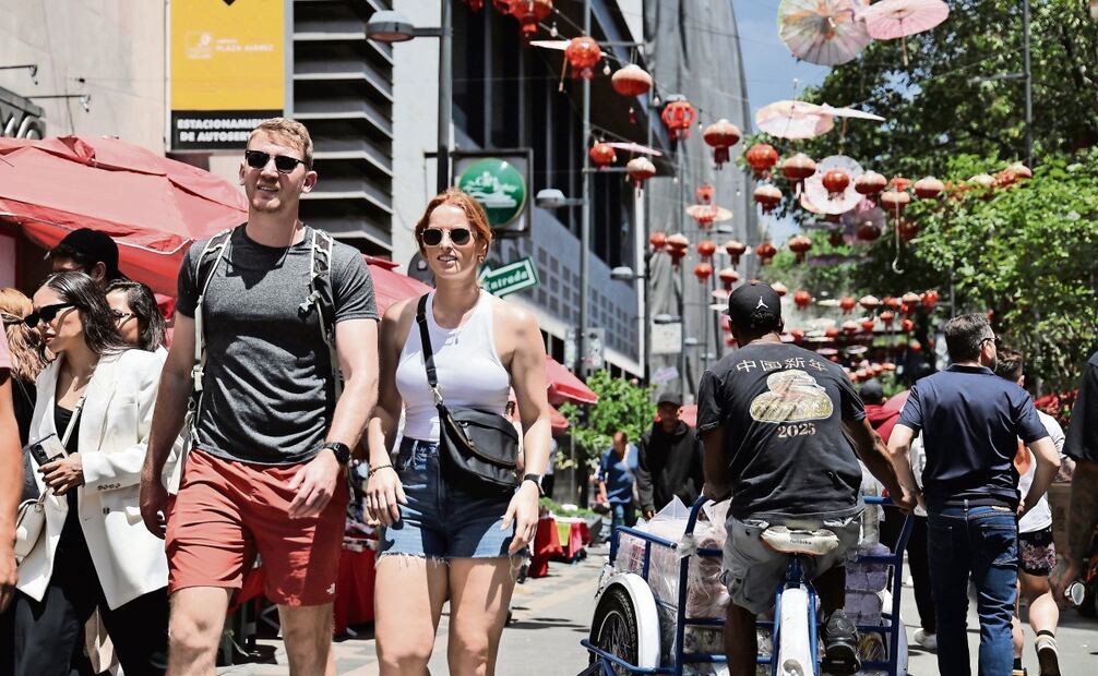 Para algunos turistas extranjeros, la Ciudad de México tiene personas cálidas, buena comida y es muy barata. Foto: Berenice Fregoso / EL UNIVERSAL