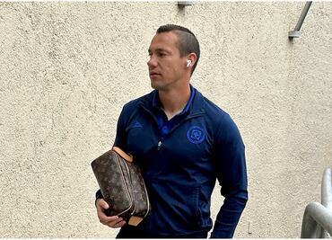 Jesús Dueñas se enfrenta al Cruz Azul: "Que respeten que hay un contrato"