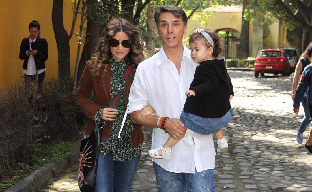 Issabela Camil, Sergio Mayer y su hija. Foto: Archivo EL UNIVERSAL