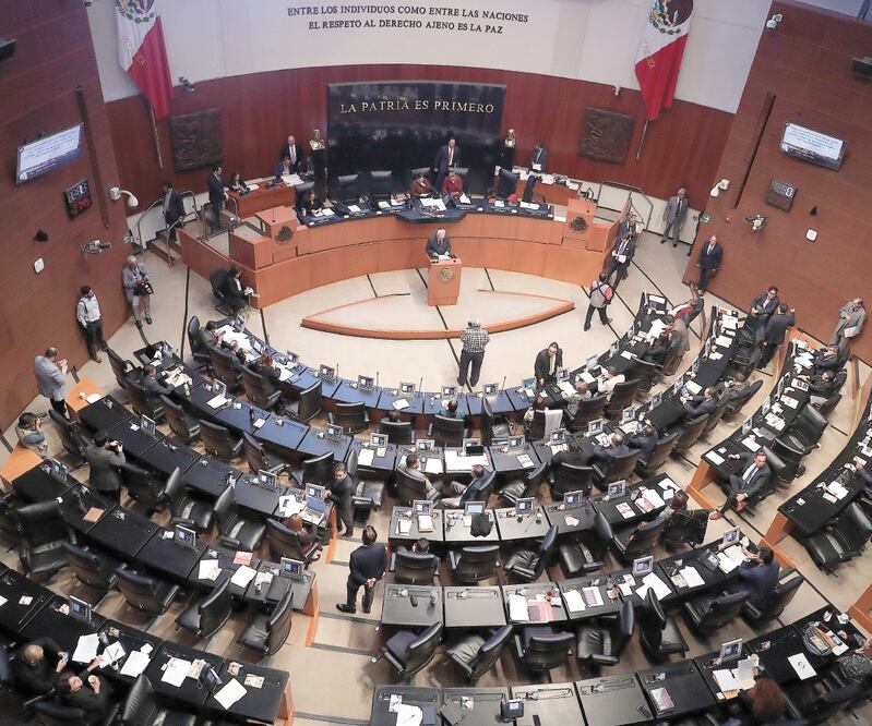 Repre sentante s. El paquete de iniciativas del Presidente será recibido por la Jucopo del Senado. ARCHIVO EL UNIVERSAL