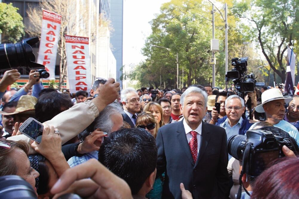 La gente votó por AMLO por la extendida preocupación sobre la corrupción y la impunidad, asegura un experto del centro de investigación londinense. (ARCHIVO EL UNIVERSAL)