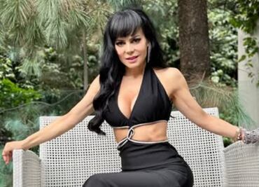 Maribel Guardia, en medio de pleito legal, regresa a redes y posa junto a su perrito