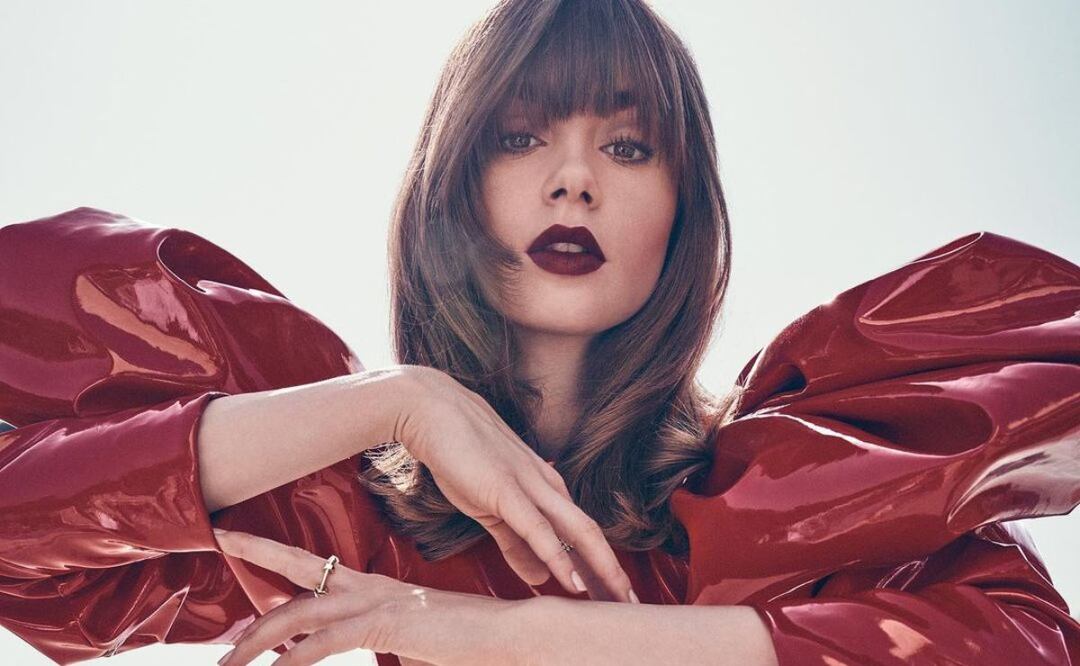 Lily Collins. Fuente: Instagram @lilyjcollins