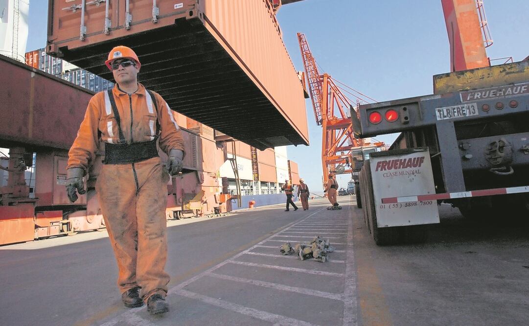A inicios de 2020, antes de la pandemia, un contenedor proveniente de China, Corea o Taiwán costaba 3 mil 500 dólares, y ahora se cotiza hasta en 18 mil dólares. Foto: Archivo/ EL UNIVERSAL 