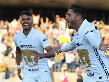 Pumas logra remontar a Cruz Azul y entra a la reclasifiación