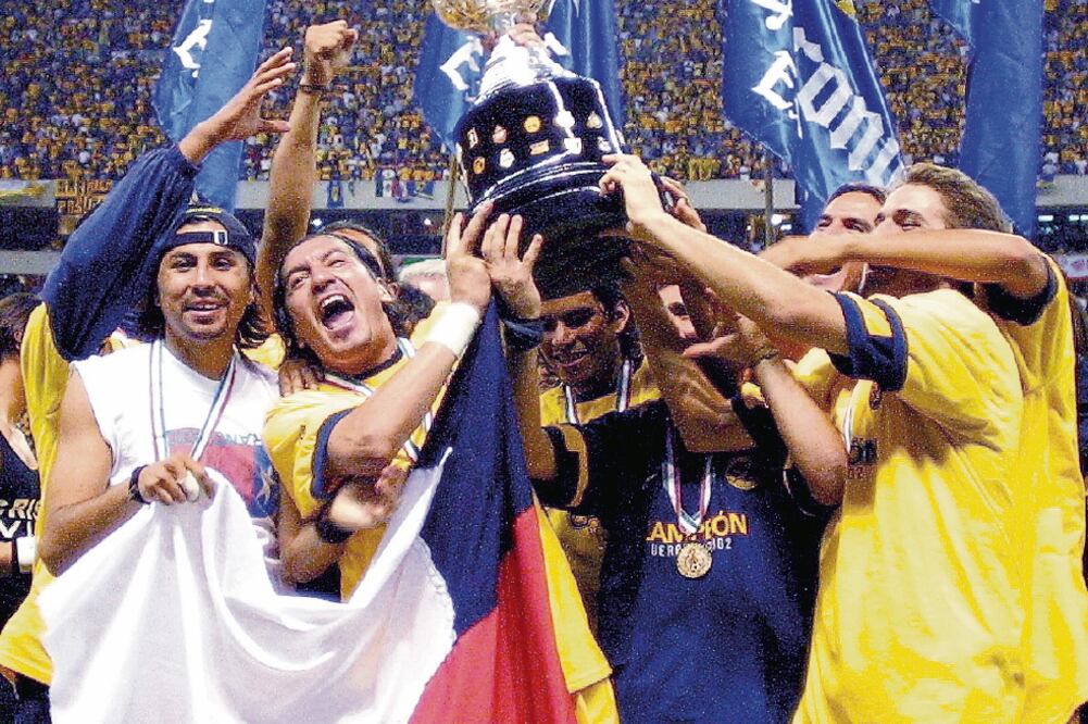 América se coronó campeón en buena lid con el Necaxa, hace 14 años. (FOTO: ARCHIVO. EL UNIVERSAL)