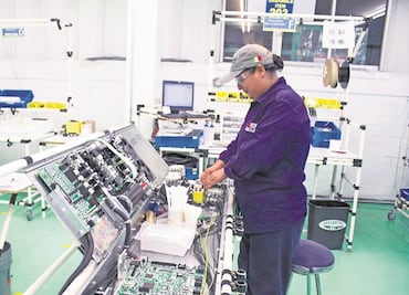 Adopta México recomendaciones de la OCDE y BID para elevar productividad