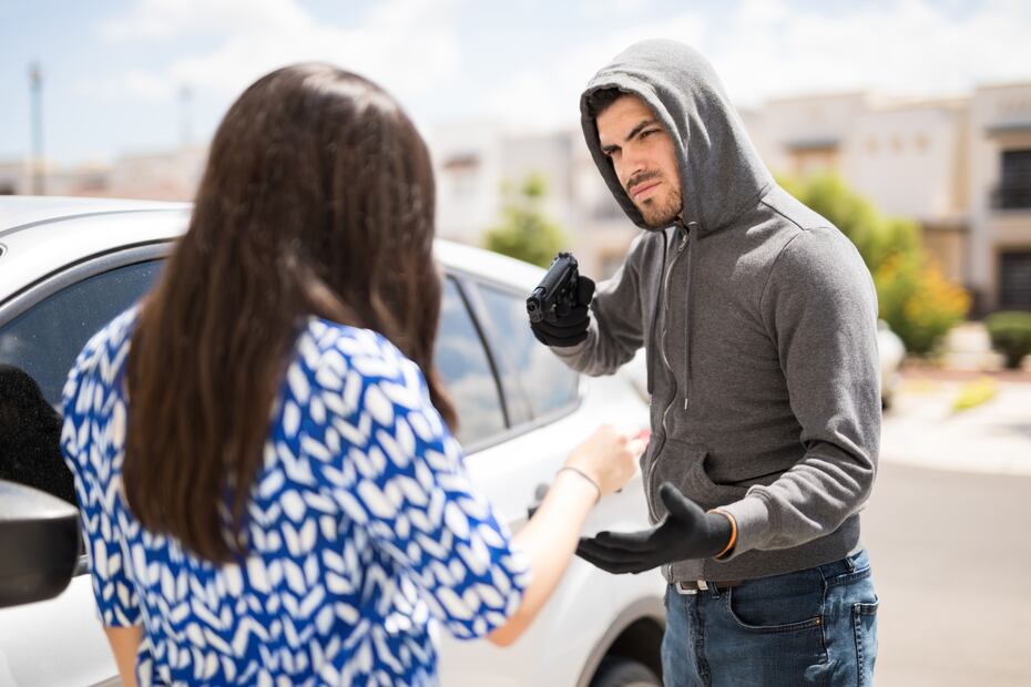 En caso de robo con violencia, no pongas resistencia. Foto: Freepik