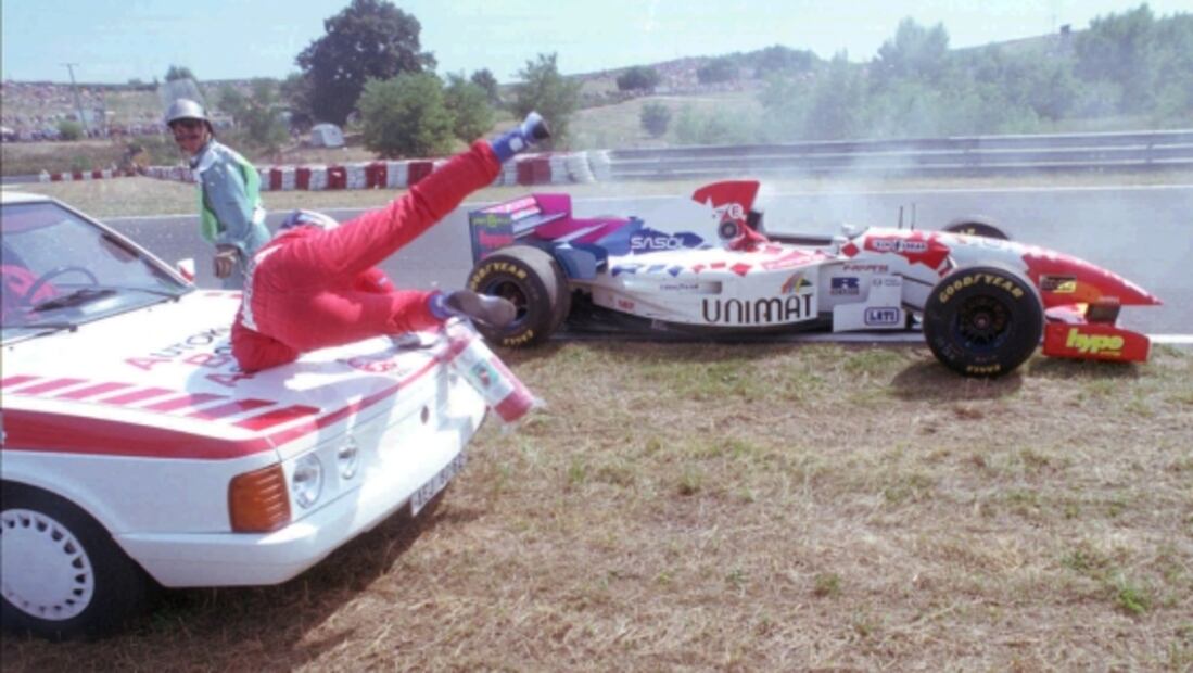 Cuando el safety car de la F1 atropelló a un piloto… ¡Dos veces!