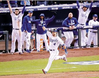 Los Royals se llevan el primero