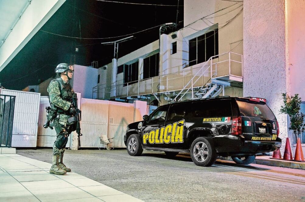 La madrugada del pasado lunes elementos del Ejército realizaron operativos en los municipios de Culiacán y Navolato, lo que alertó a la población (ARCHIVO CUARTOSCURO)