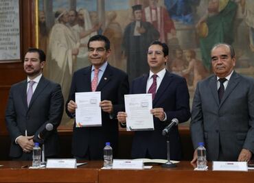 Entregan Paquete Fiscal 2023 en el Estado de México; presenta un aumento del 10%