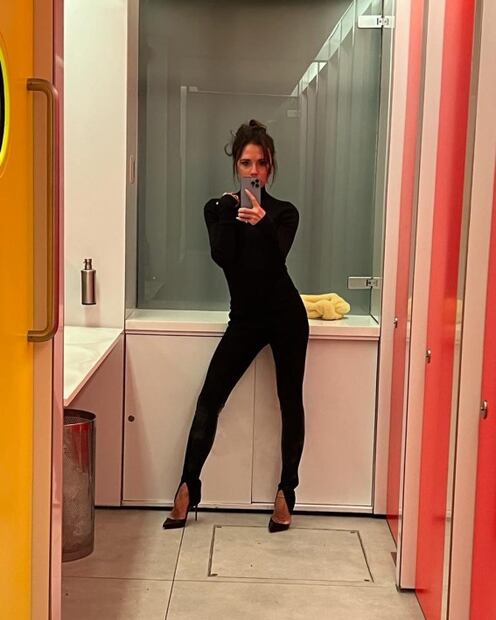 Alerta tendencia: Así se llevan los pantalones “split”